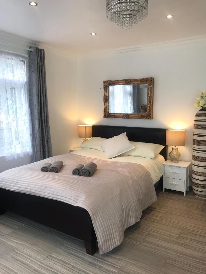 Studio Apartment Rainham  Exteriör bild