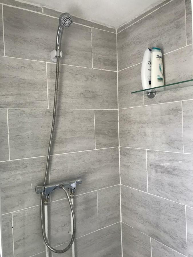 Studio Apartment Rainham  Exteriör bild